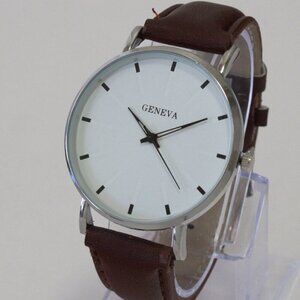 Men's Minimalist Fashion Watch Silver Case White Dial Brown Strap 40mm